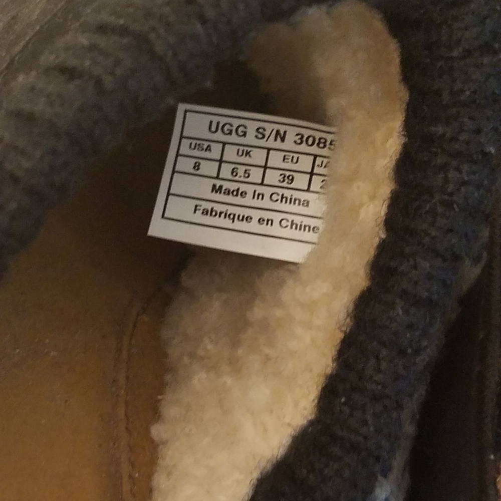 Uggs - image 7